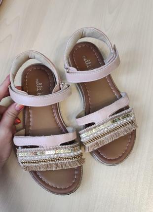 Босоніжки 31р, устілка 18см