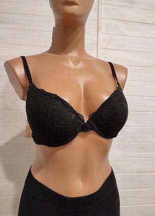 Милый бюстик с пушапм 75 в