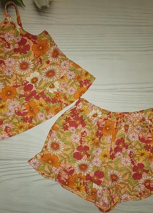 Яскравий комплект костюм на літо