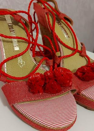 Красные босоножки mariamare6 фото