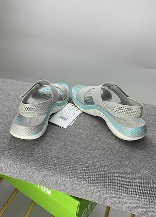 Сандалии женские crocs women's literide 360 marbled sandal7 фото