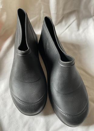 Женские калоши , детские мужская резиновая обувь1 фото