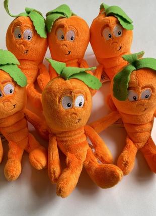 Мягкая игрушка морковка 🥕1 фото