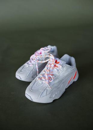 Женские кожаные белые кроссовки adidas yeezy booost 700 🆕 адидас изи буст8 фото