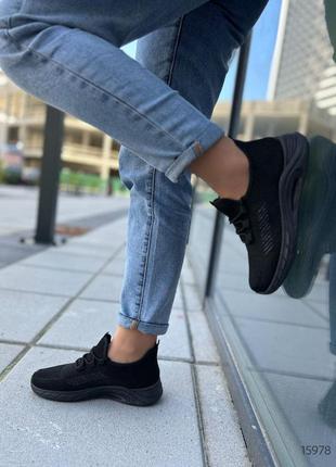 Черные текстильные легкие и удобные кроссовки8 фото
