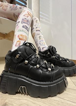 Ботинки готические с железными вставками y2k dollskill new rock