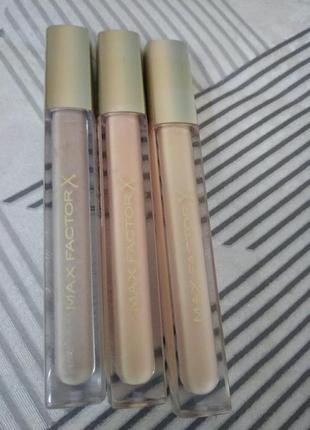 Блиск для губ фірми max factor