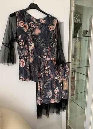 Шикарний класично-вечірній костюм