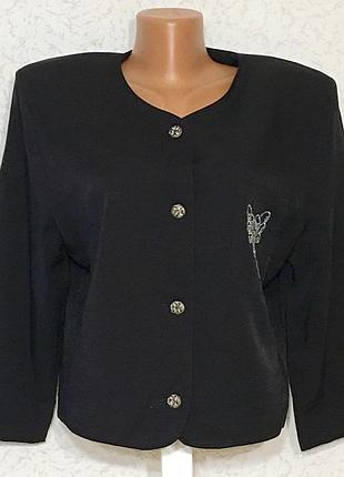 Стильный винтажных жакет с вышивкой